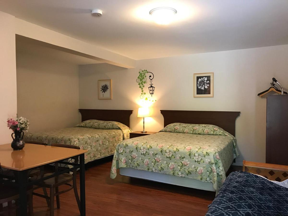 Motel Des Erables Coteau-du-Lac Eksteriør billede