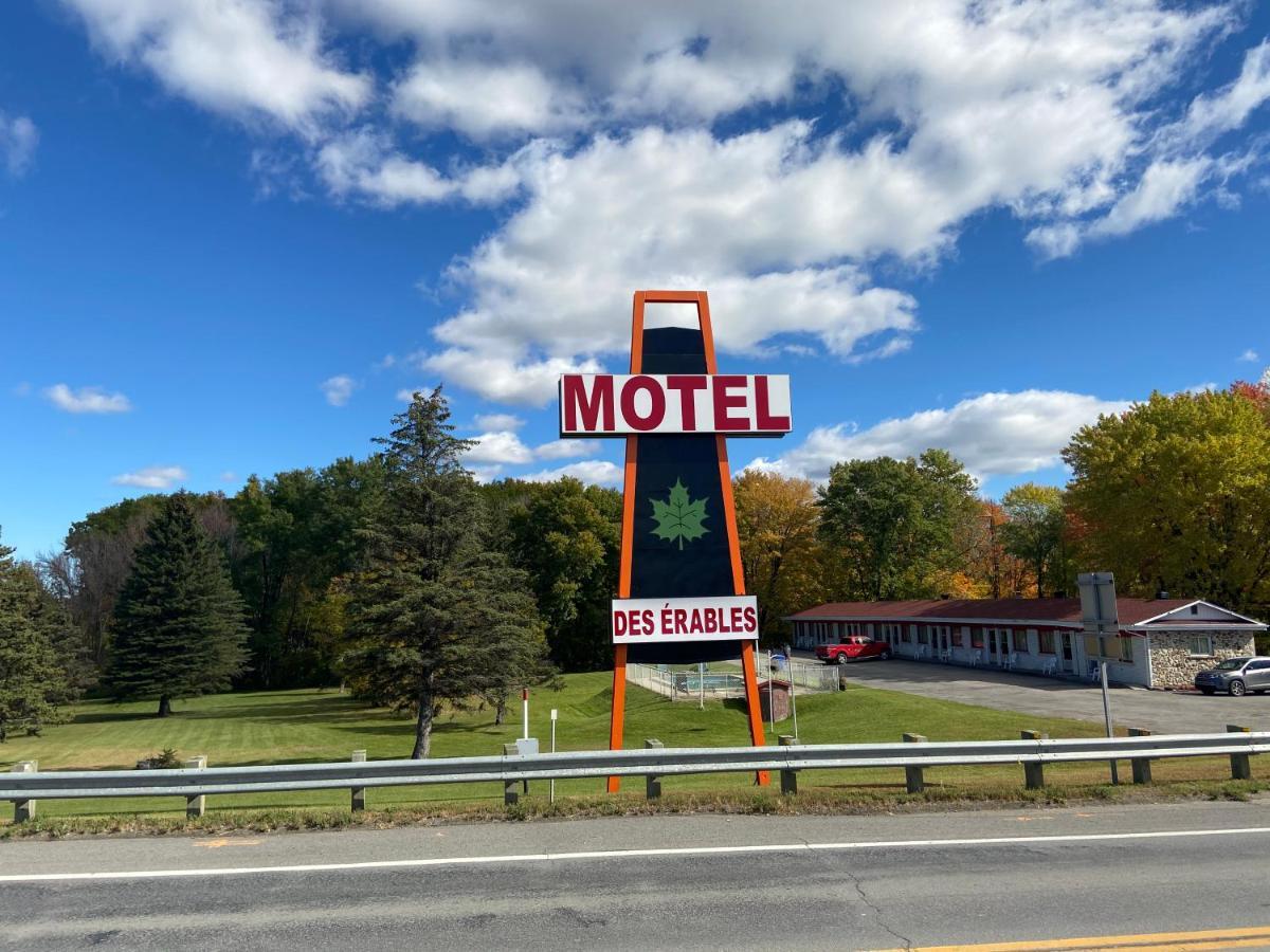 Motel Des Erables Coteau-du-Lac Eksteriør billede