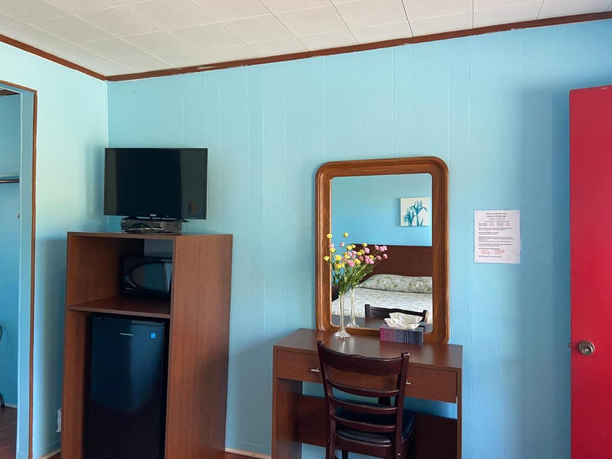 Motel Des Erables Coteau-du-Lac Eksteriør billede