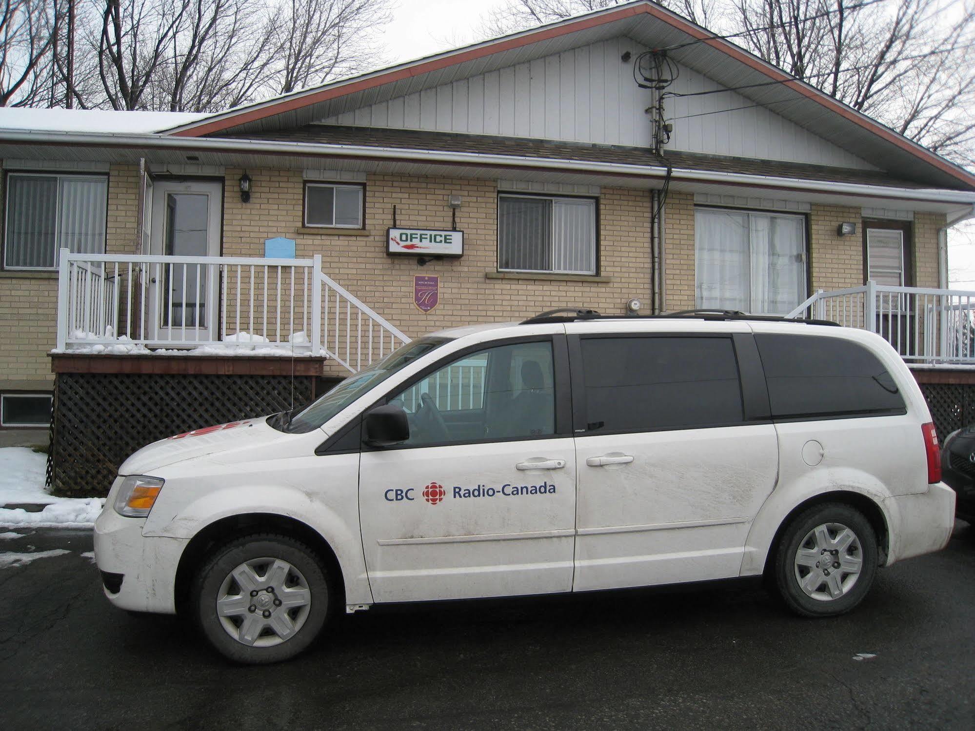 Motel Des Erables Coteau-du-Lac Eksteriør billede
